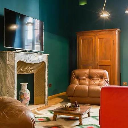 Glamour Leonina - Monti, Apartment