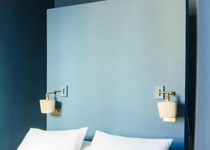 Glamour Leonina - Monti, *